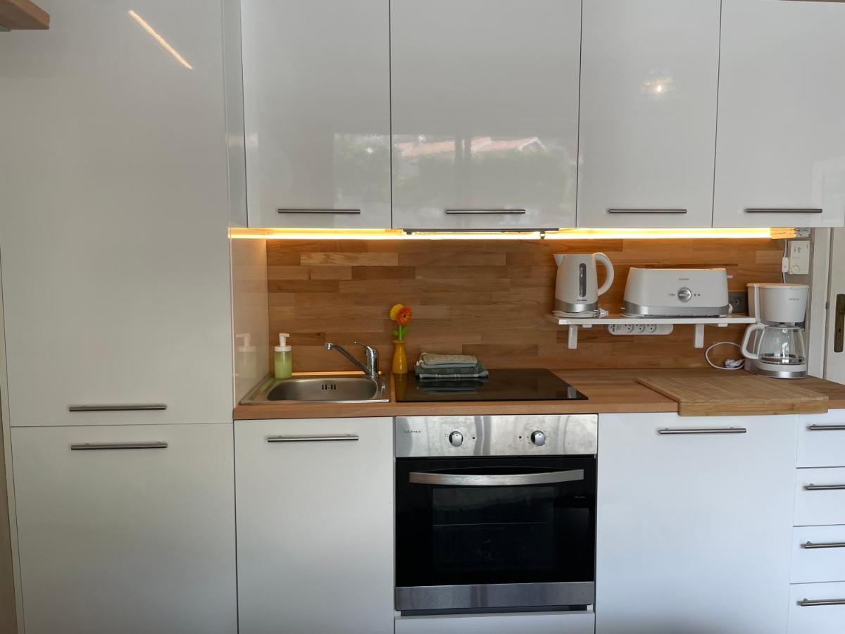 La Room: Seaside Apartment + Terrace + Parking Menton Exterior foto