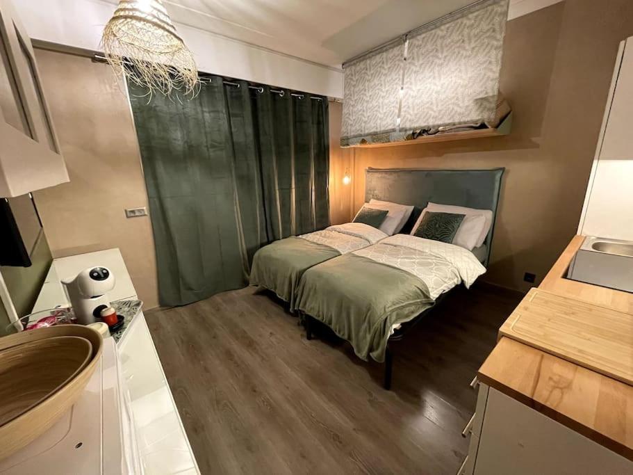 La Room: Seaside Apartment + Terrace + Parking Menton Exterior foto